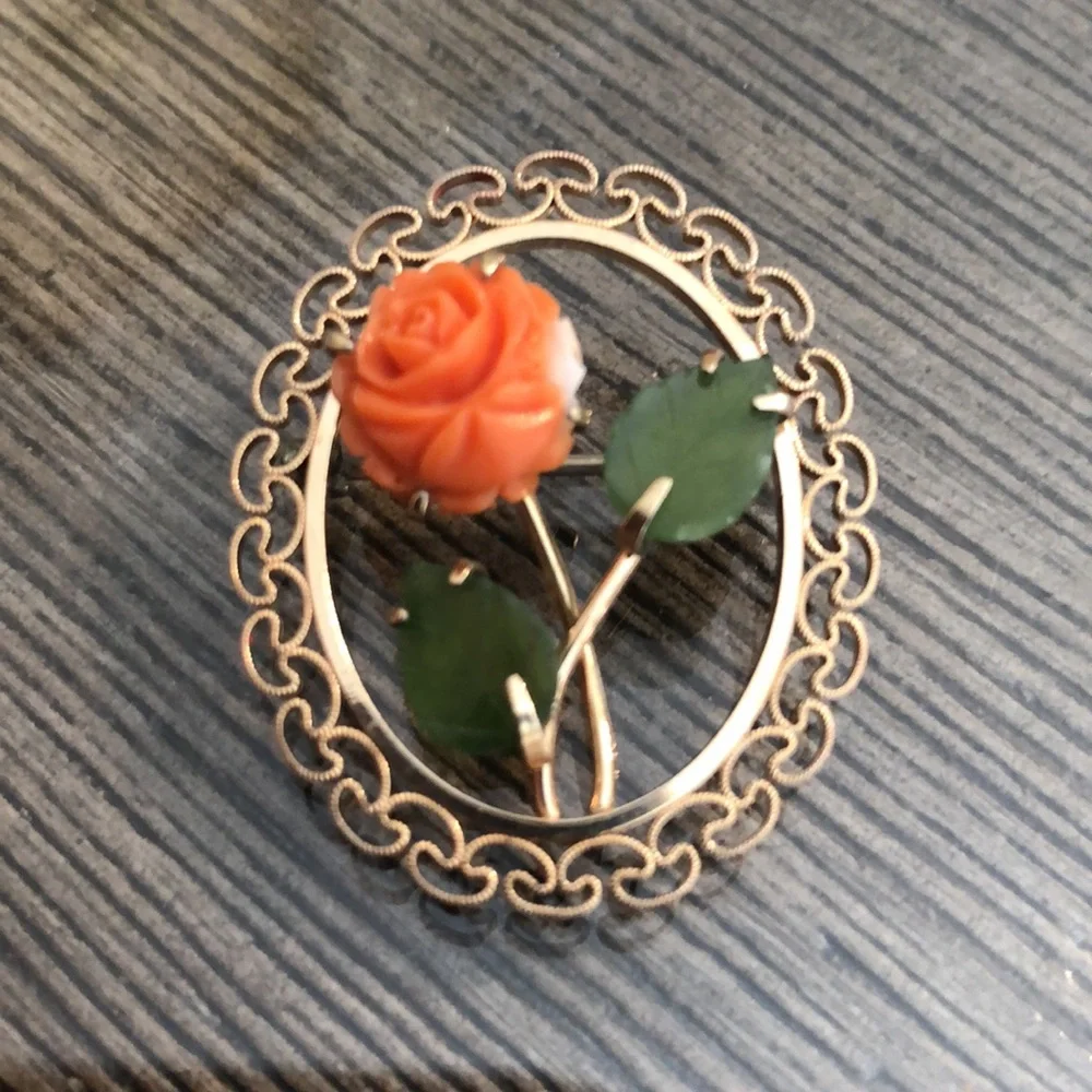 Vintage Gold Plated Coral Rose and Jade Leaves Pin